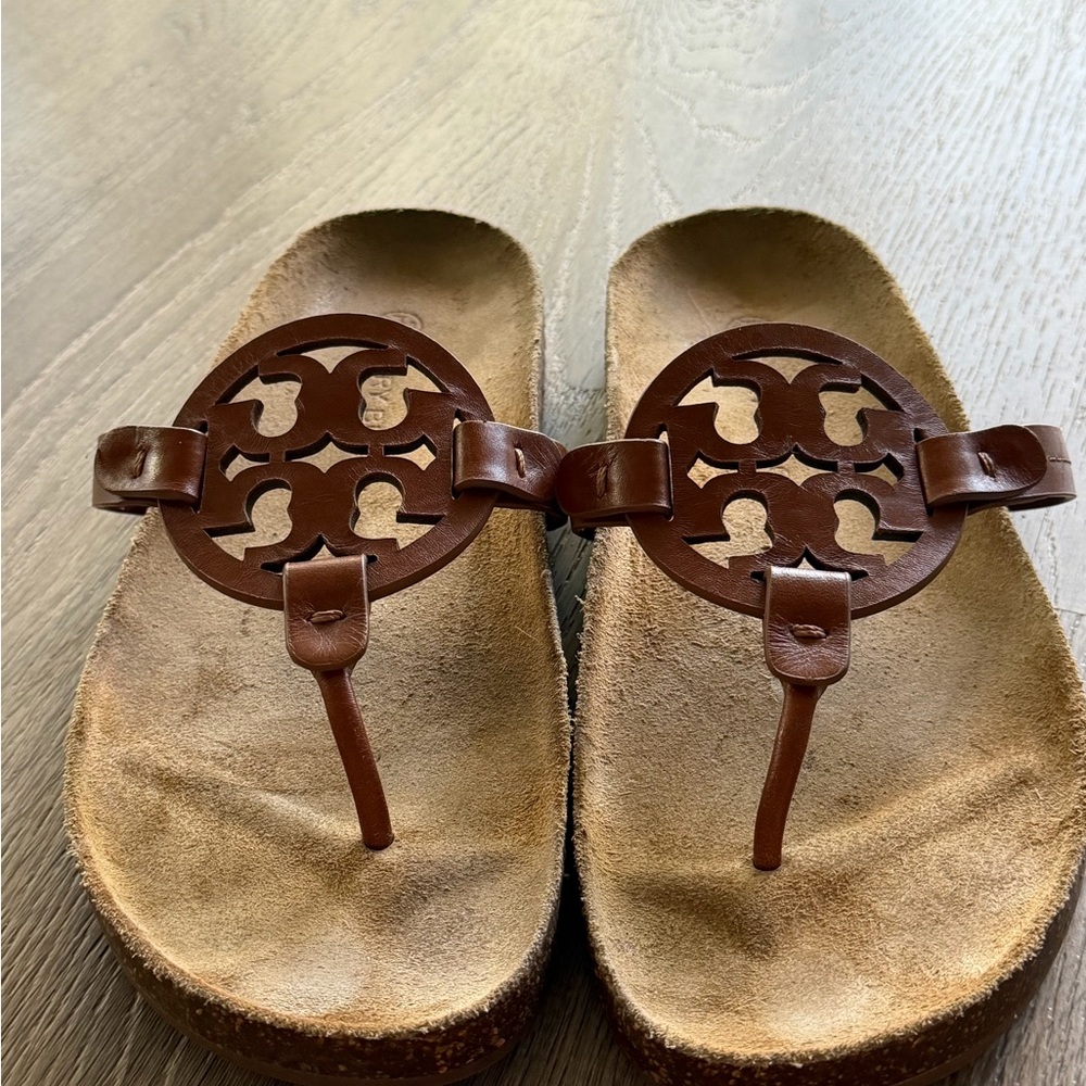 Tory Butch Brown Leather Sandals with logo cut out design. Size 9